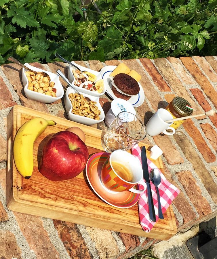 Cascina Baresane Bed & Breakfast Alba  Exterior foto