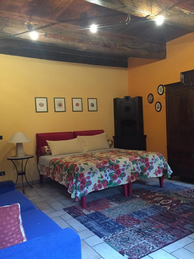 Cascina Baresane Bed & Breakfast Alba  Exterior foto